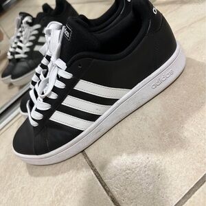Adidas Men's Classic Black and White Sneakers